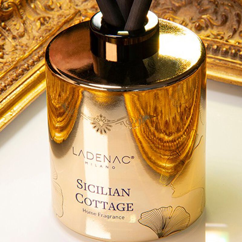 Reed Diffuser SICILIAN COTTAGE 16.9 fl oz 5.31 diam. x 8.86 in image number 2