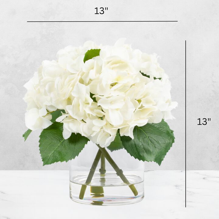 White hydrangeas centerpiece arrangement in vase