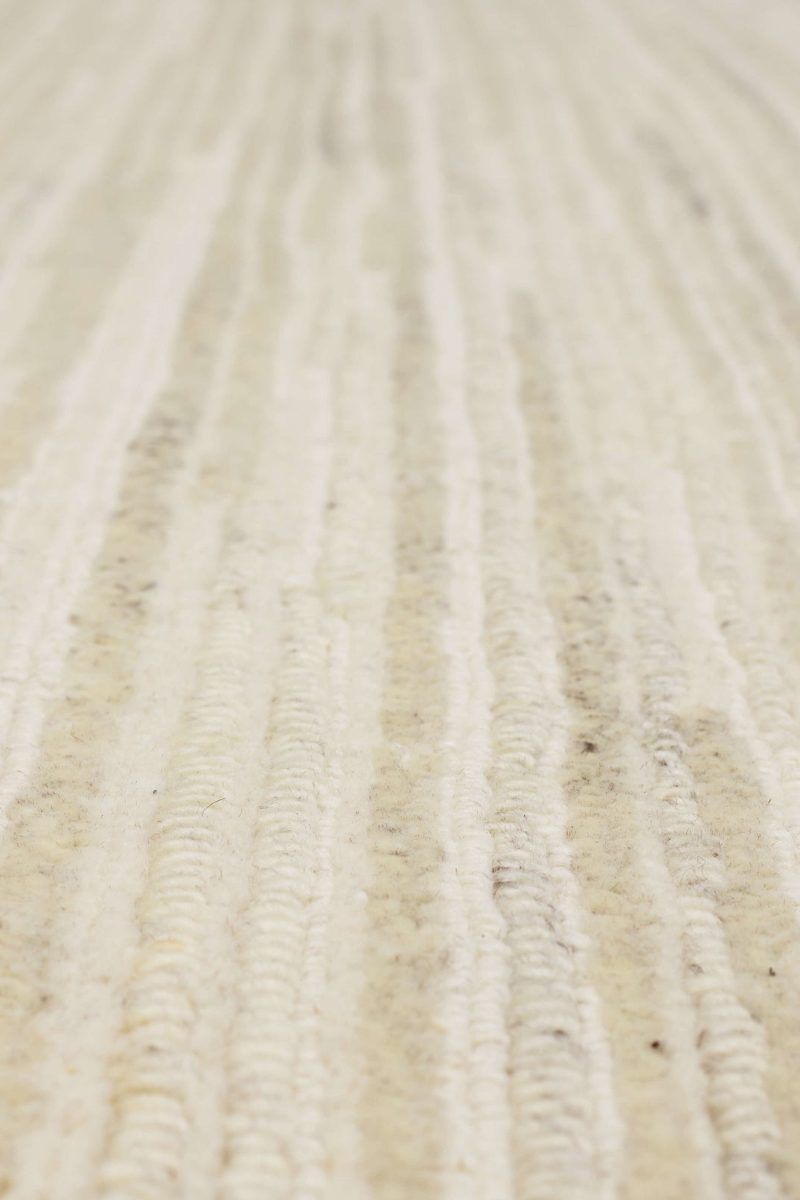 Raja Ivory 10' x 14' Rug image number 3