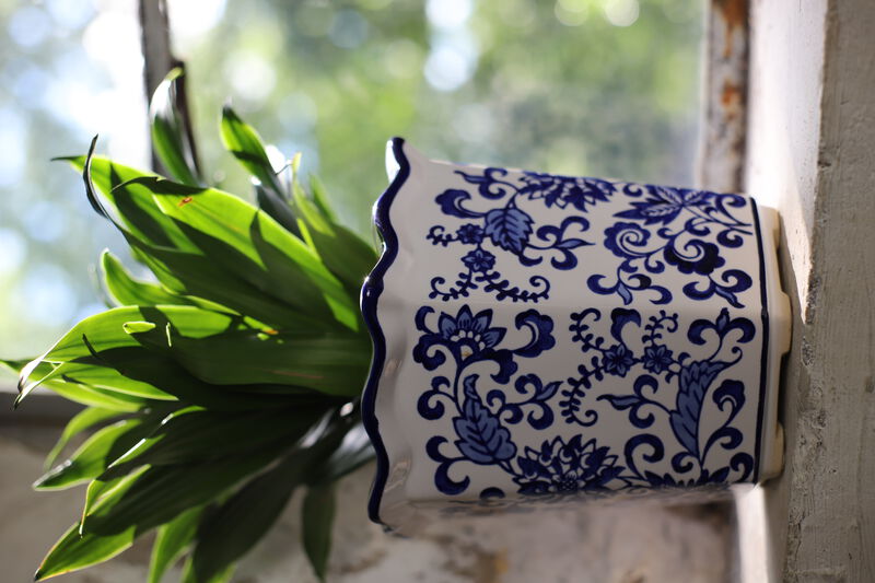 Euro Ceramica Blue and White Chinoiserie Ceramic Garden Planter, Set of 3 image number 4