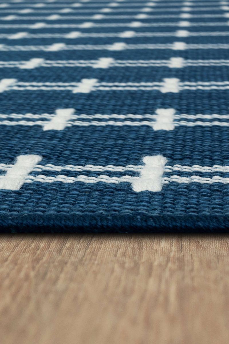 Gulfport Navy 9' x 12' Rug image number 3
