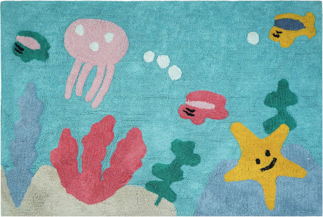 HomeRoots Starfish Youthful Washable Area Rug
