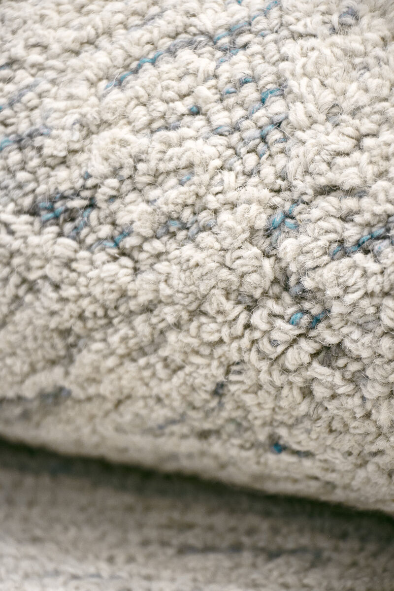 Pasargad Home Harmony Hand-Tufted Ivory/Blue Area Rug image number 4