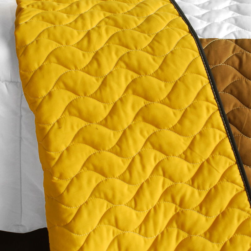 Queen Size Bedding Set 3 Piece Patchwork Striped Quilt with Vermicelli Stitching-yellow image number 3