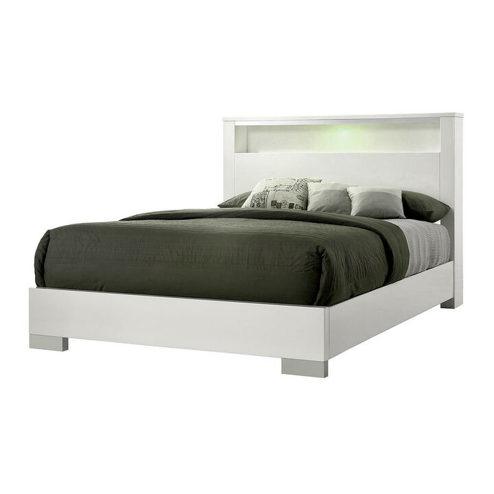 2pc King Bedroom Set, White, Silver Wood, Nightstand