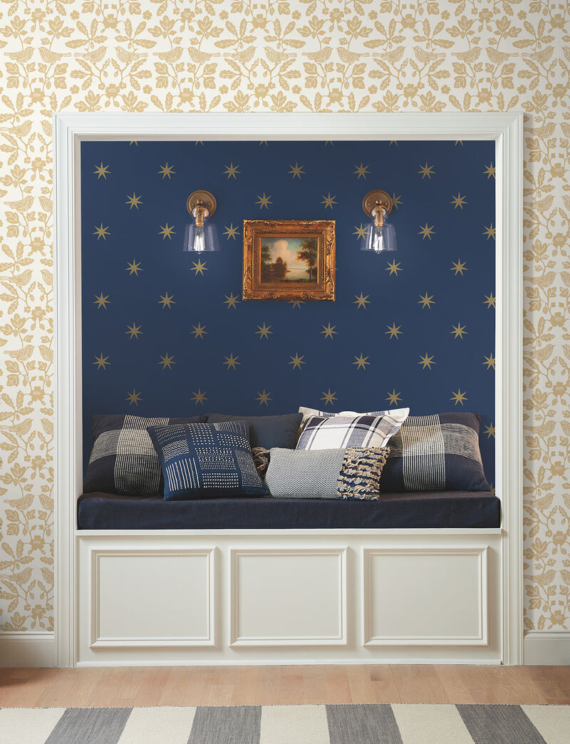 Star Splendor Navy & Metallic Gold Peel & Stick Wallpaper image number 2