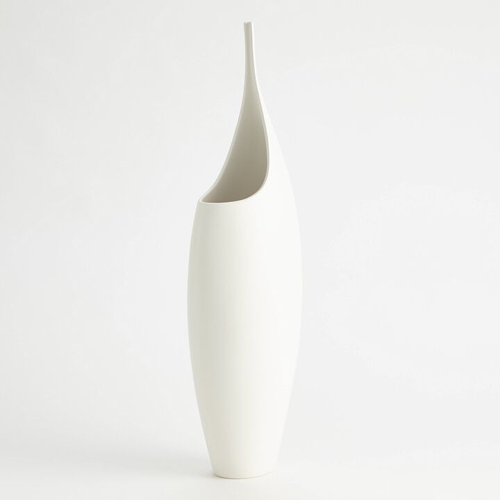 Curved Vase- White Medium