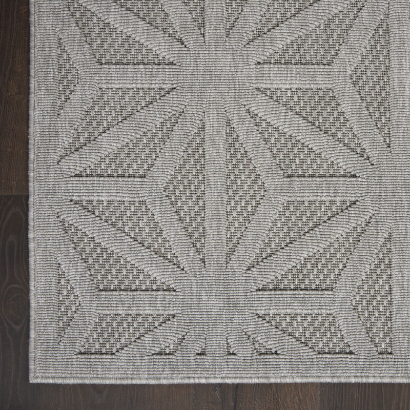 HomeRoots Geometric Indoor Outdoor Area Rug image number 2