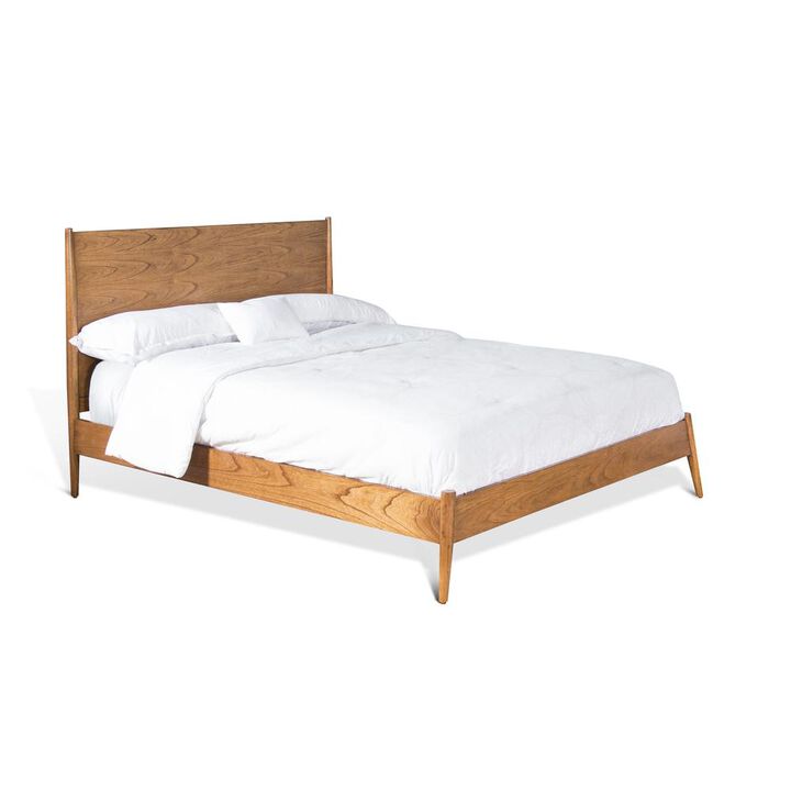 Sunny Designs American Modern Queen Bed