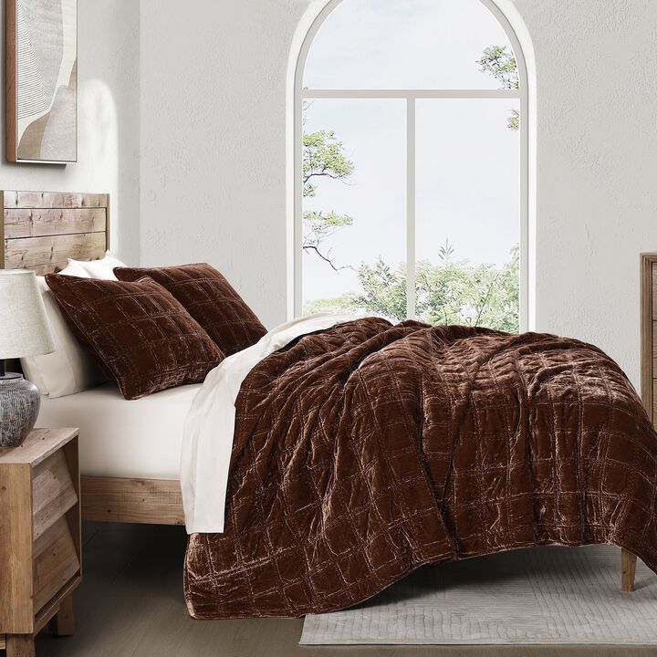 Stella Brown King Pintuck Quilt Set