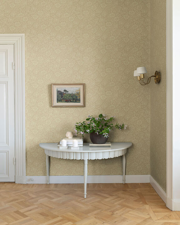 Mallow Butter Floral Vine Wallpaper