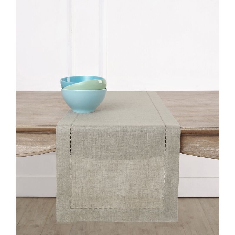 Solino Home Fete 100% Linen Tablecloth &ndash; Handcrafted, Machine Washable, Perfect for Holiday and Everyday Dining