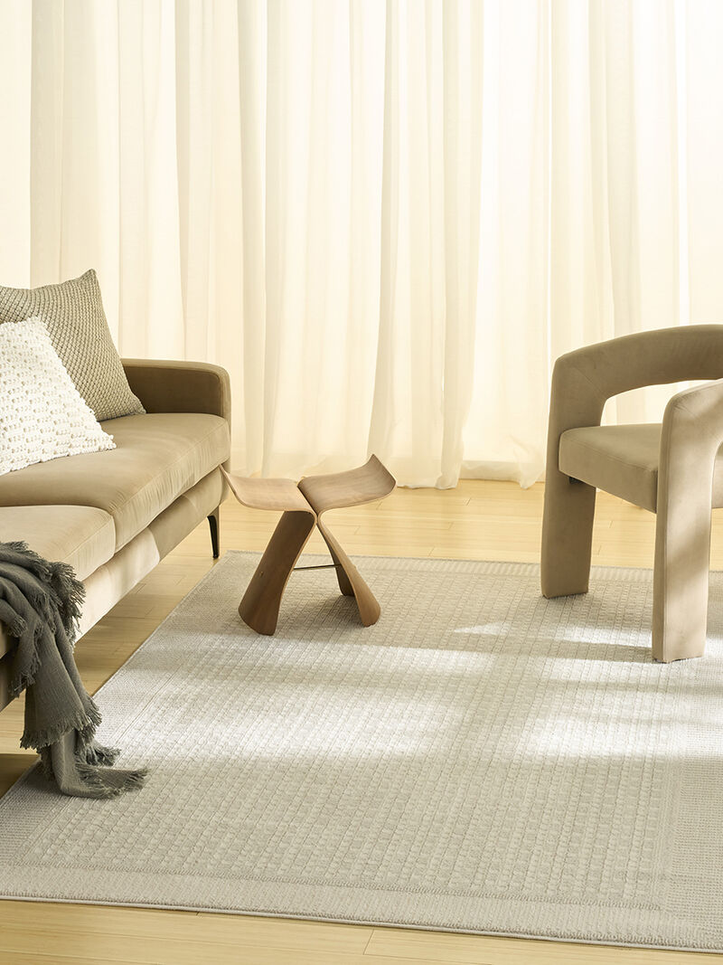 Nordic NRC03 Ivory 4' x 6' Rug