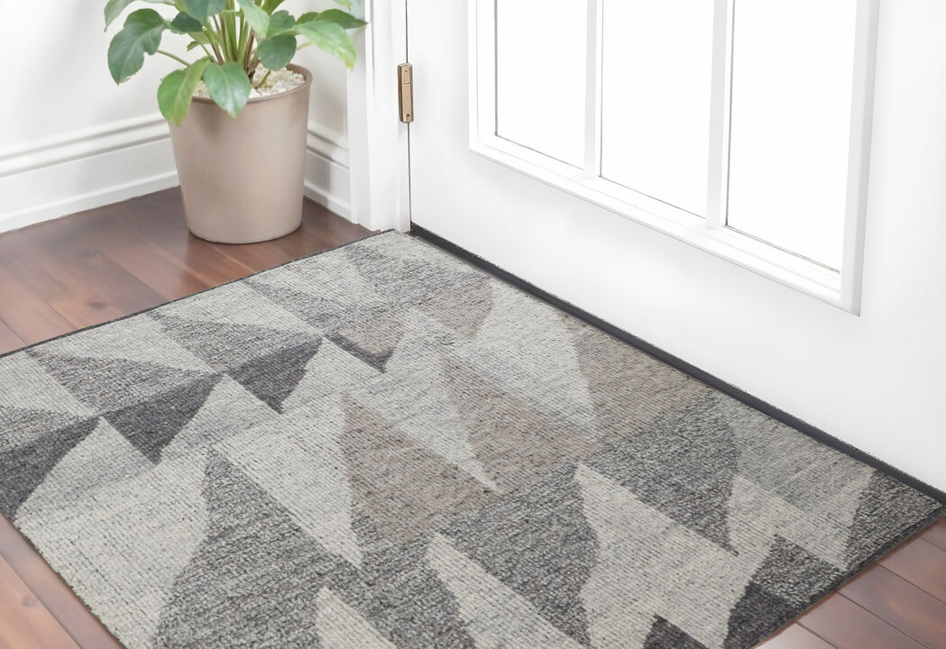 HomeRoots Wool Geometric Hand Knotted Area Rug