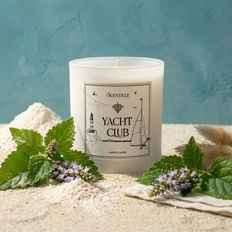 Yacht Club Candle &ndash; Fresh Floral Scent, Soy Coconut Wax image number 0