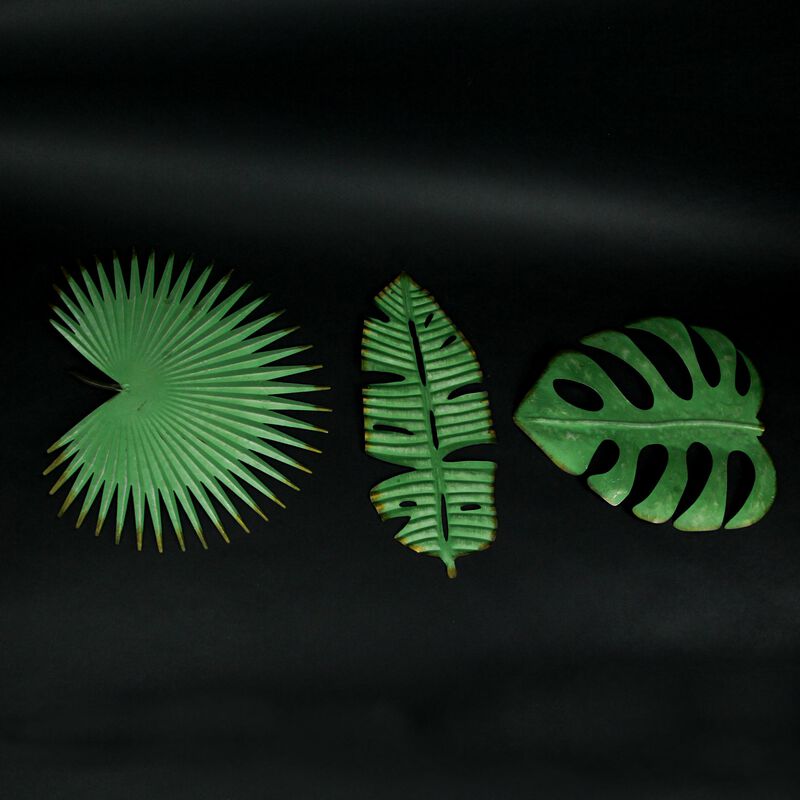 Set / 3 Antiqued Green Metal Tropical Leaf Wall Hanging Palmetto Monstera Banana image number 4