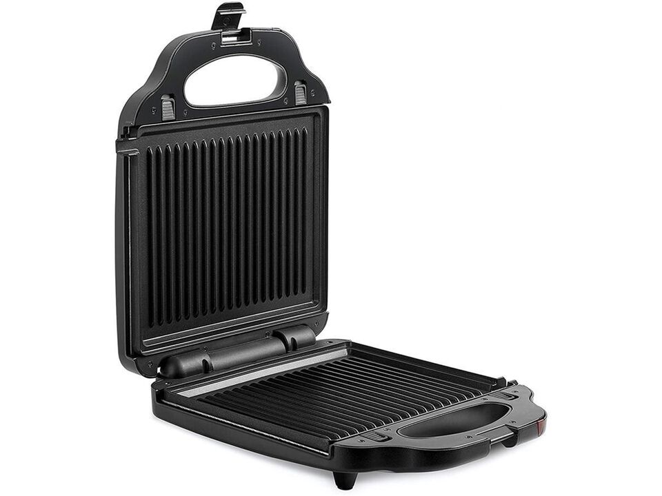 Salton SM2001 - XL Grill 4 in 1, Panini Press, Grill, Sandwich and Waffle with Interchangeable Plates, Black