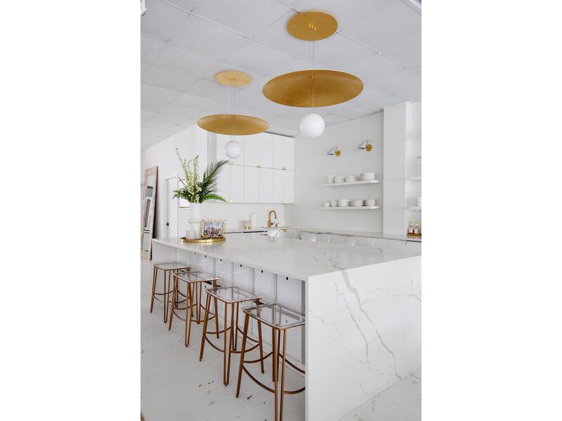 Brim Chandelier image number 5