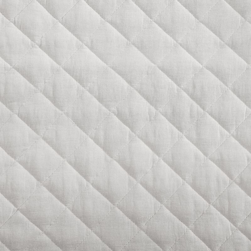 Mystic Merlot Twin Quilt Set image number 4