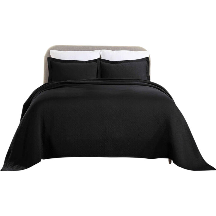 Lightweight Cotton Matelasse Bedspread Set with Matching Shams