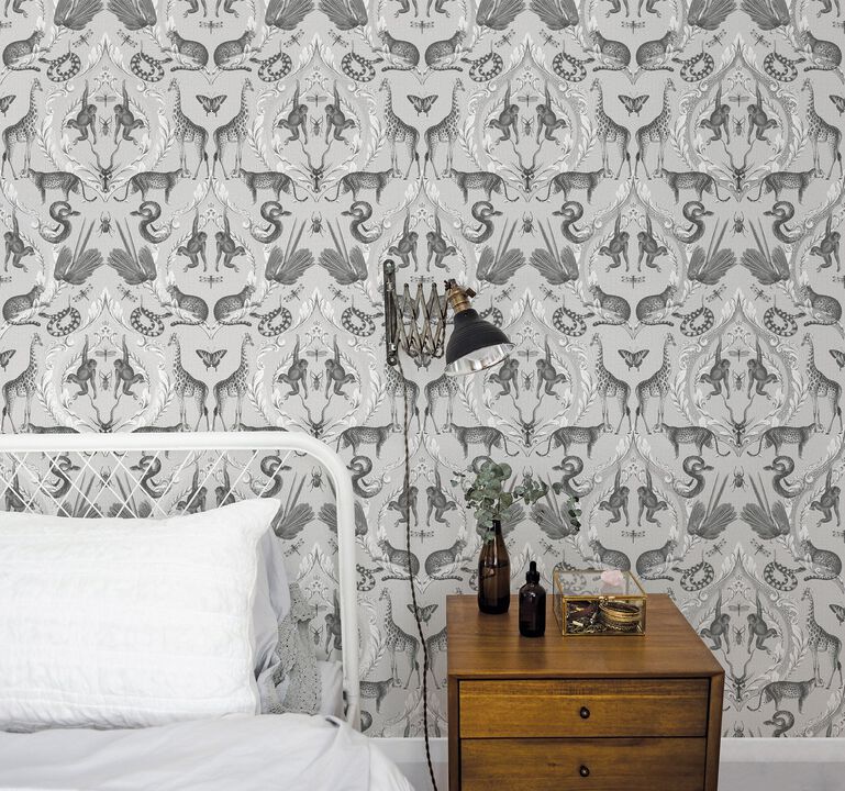 Bazaar Menagerie Silver Grey Wallpaper G78310