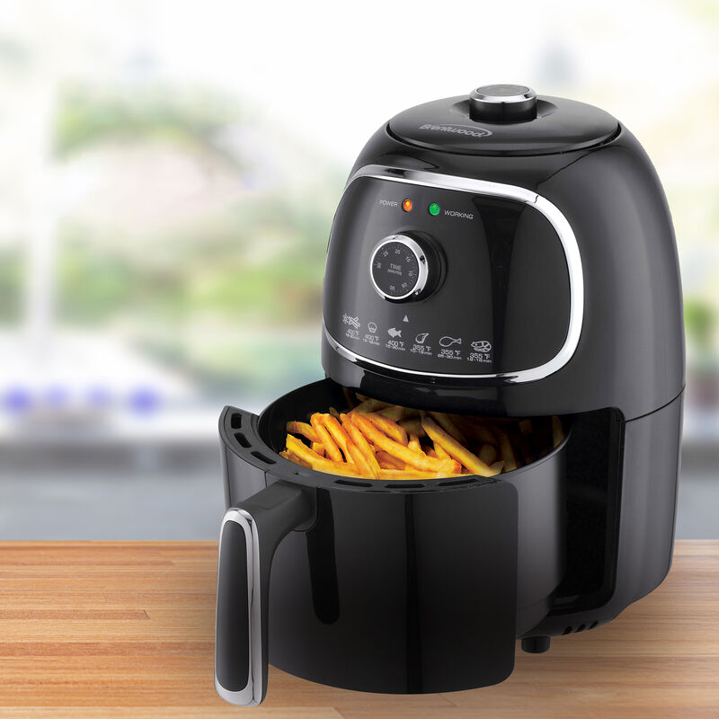 Brentwood AF-202BK 2 Quart Small Electric Air Fryer Black with Timer and Temp Control