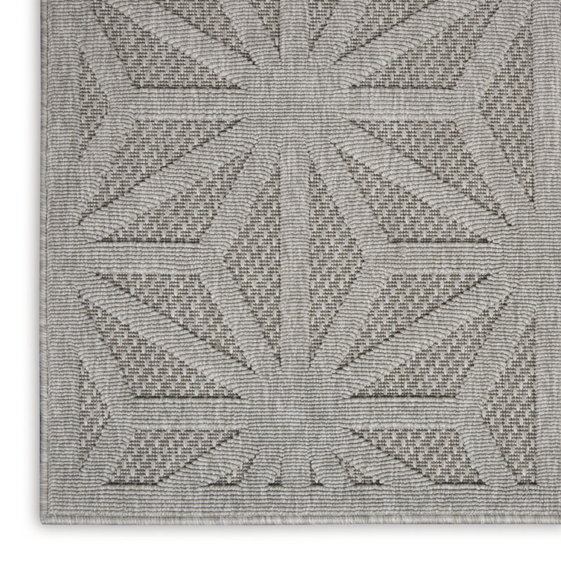 HomeRoots Geometric Indoor Outdoor Area Rug image number 2