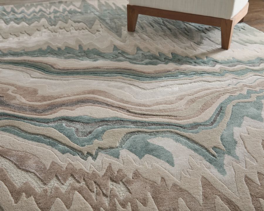 Maridian 8A70F Green 5' x 8' Rug