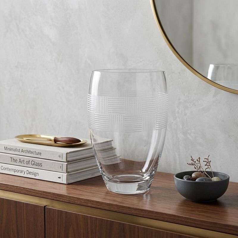 HomeRoots 12" Clear With Geometric Pattern Oval Crystal Table Vase image number 1