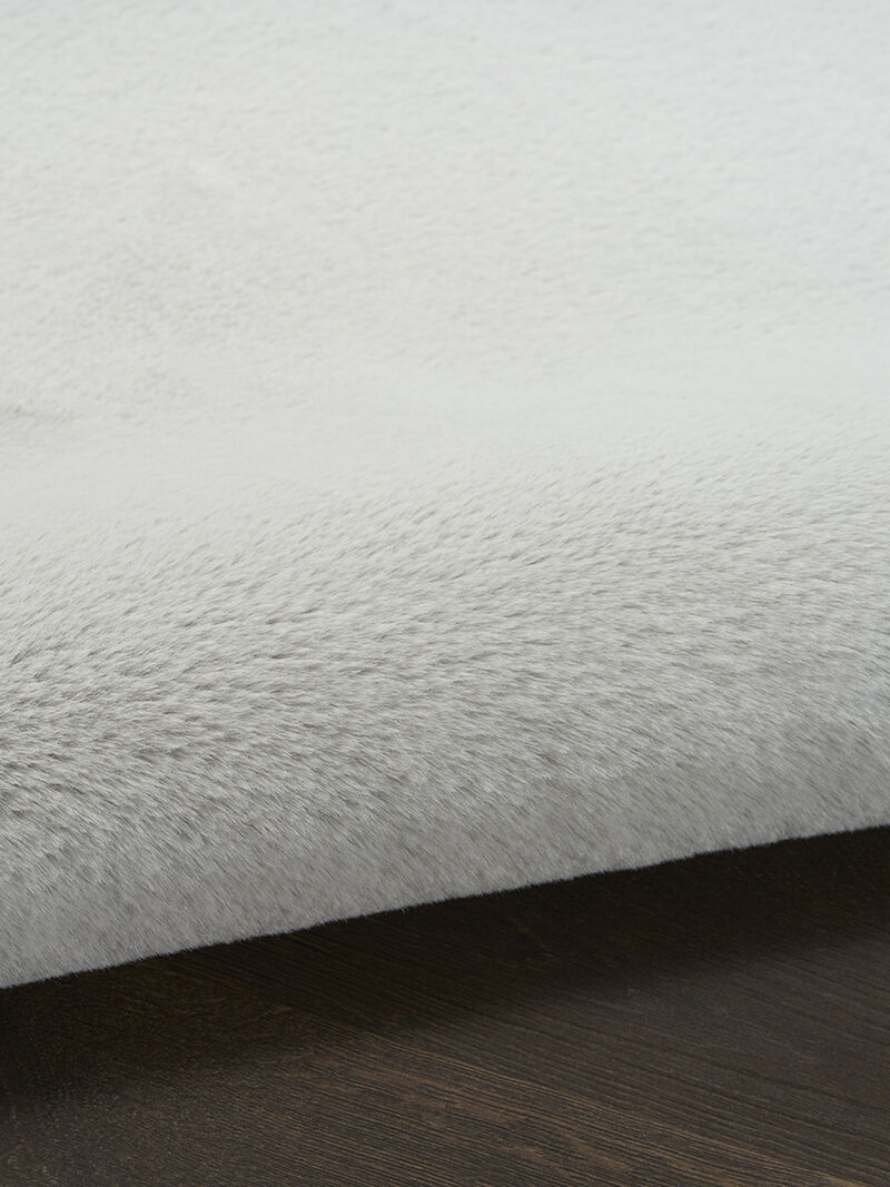 Soft Plush Rabbit Fur SFF01 Silver 5' x 7' Rug