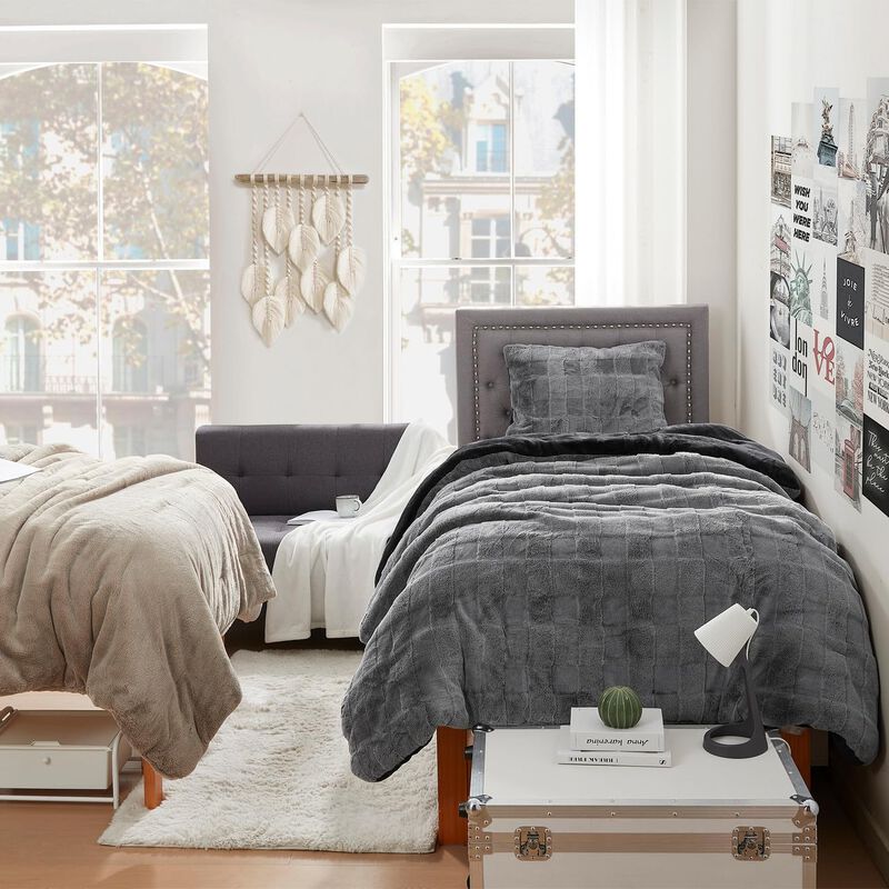 Chunky Bunny Crossing - Coma Inducer® Oversized Comforter Set