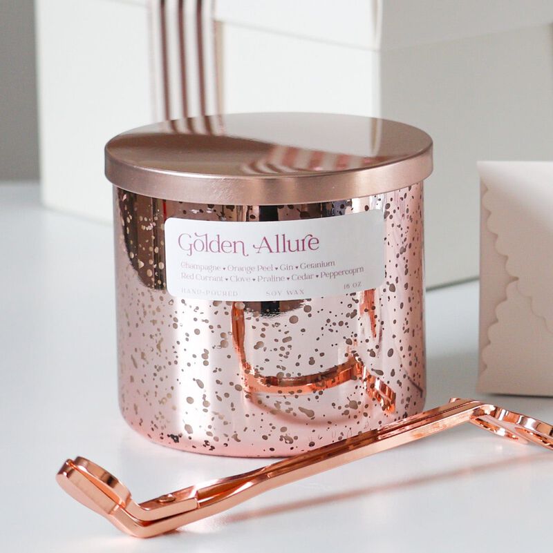 Golden Allure Luxury Candle Gift Set – Elegant Rose-Gold Dessert Candle + Matching Wax Melts