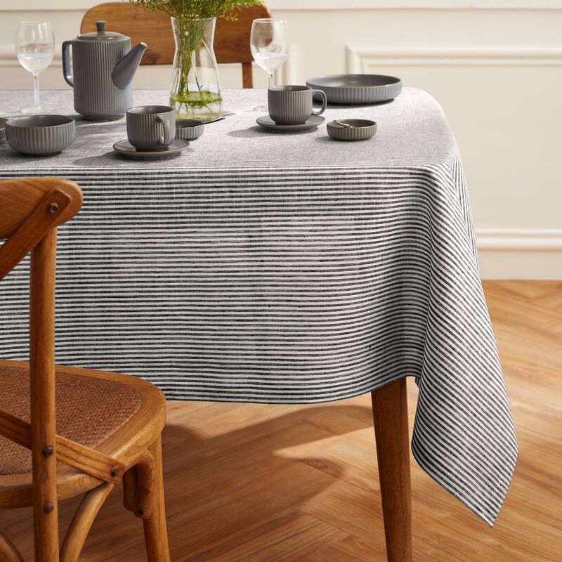 Solino Home Narrow Stripe 100% Linen Tablecloth &ndash; Handcrafted, Machine Washable, Perfect for Holiday and Everyday Dining