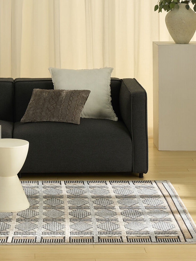 Nordic NRC06 Ivory/Multicolor 5' x 7' Rug