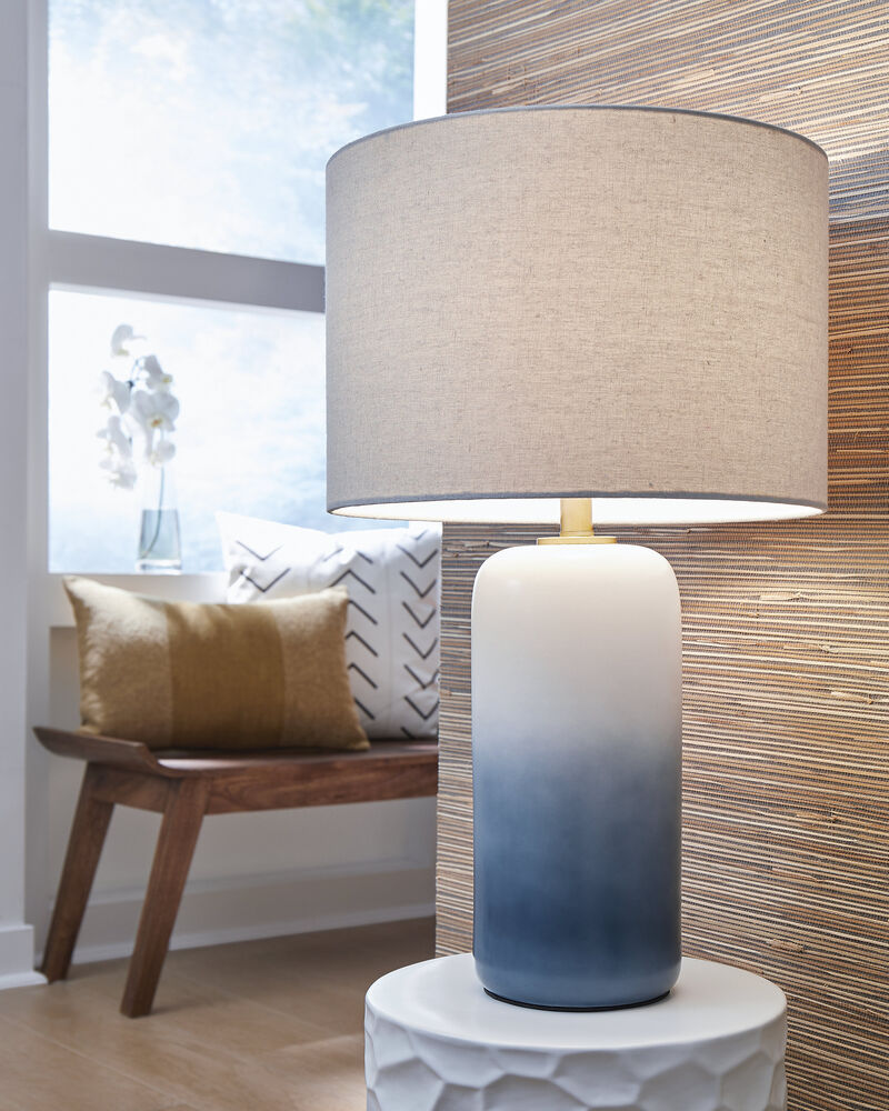 Lemrich Table Lamp image number 1