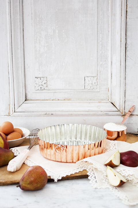 Coppermill Kitchen Vintage Inspired Cake Pan