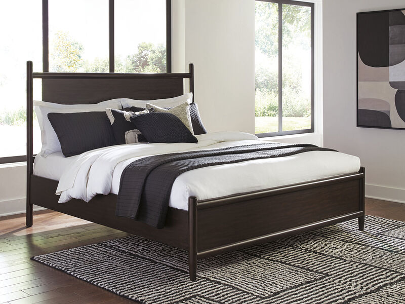 Dantenton King Panel Bed image number 1