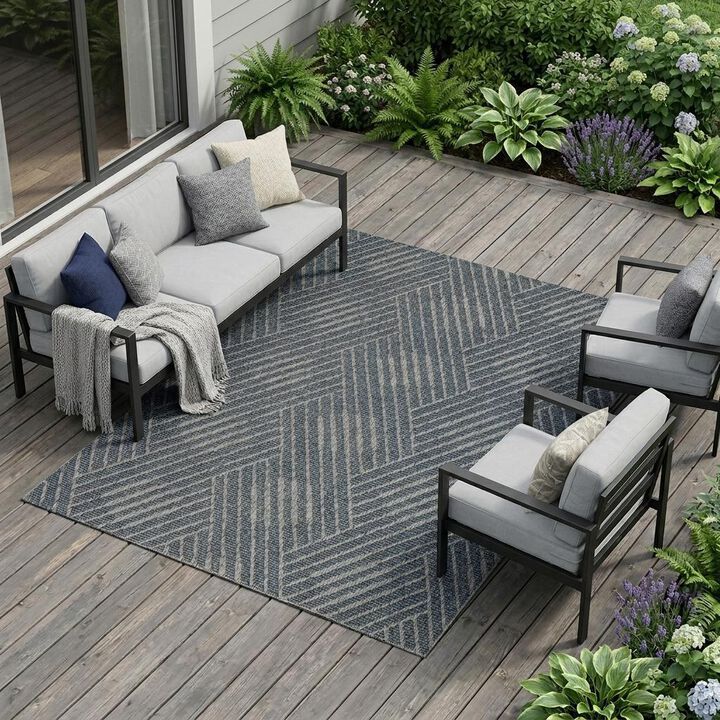 HomeRoots Geometric Stain Resistant Indoor Outdoor Area Rug