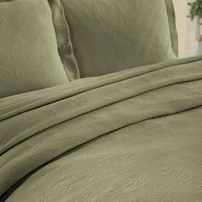 Lightweight Cotton Bedspread Set with Matching Shams image number 3
