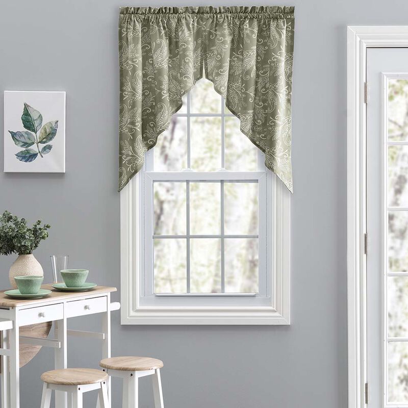 Ellis Curtain Lexington Leaf Pattern on Colored Ground Tailored Valance