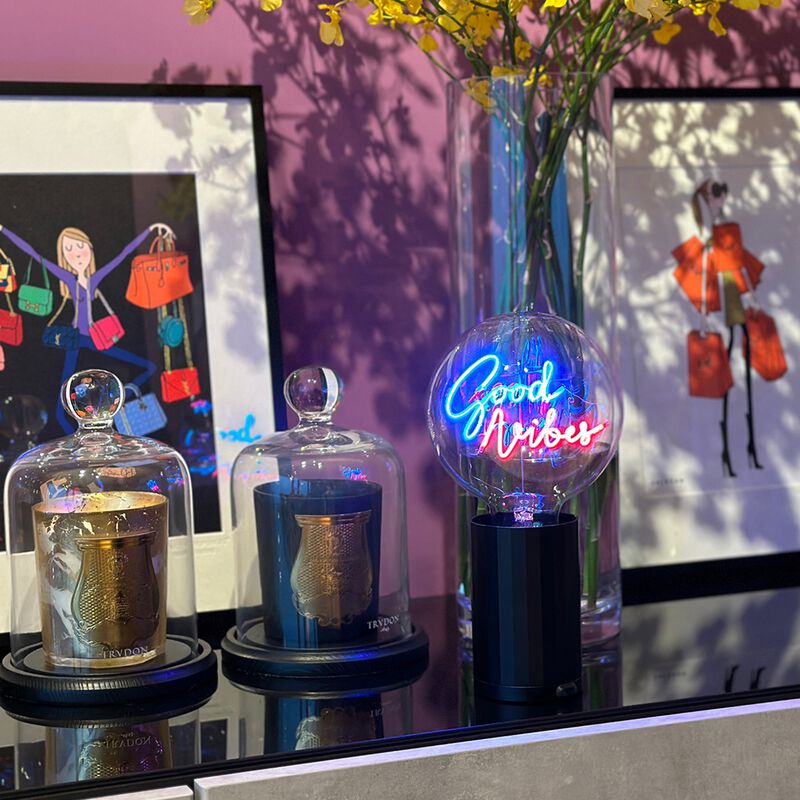 Bulb GOOD VIBES Blue/ Red with Base Table Lamp PORTABLE Rose Gold image number 2