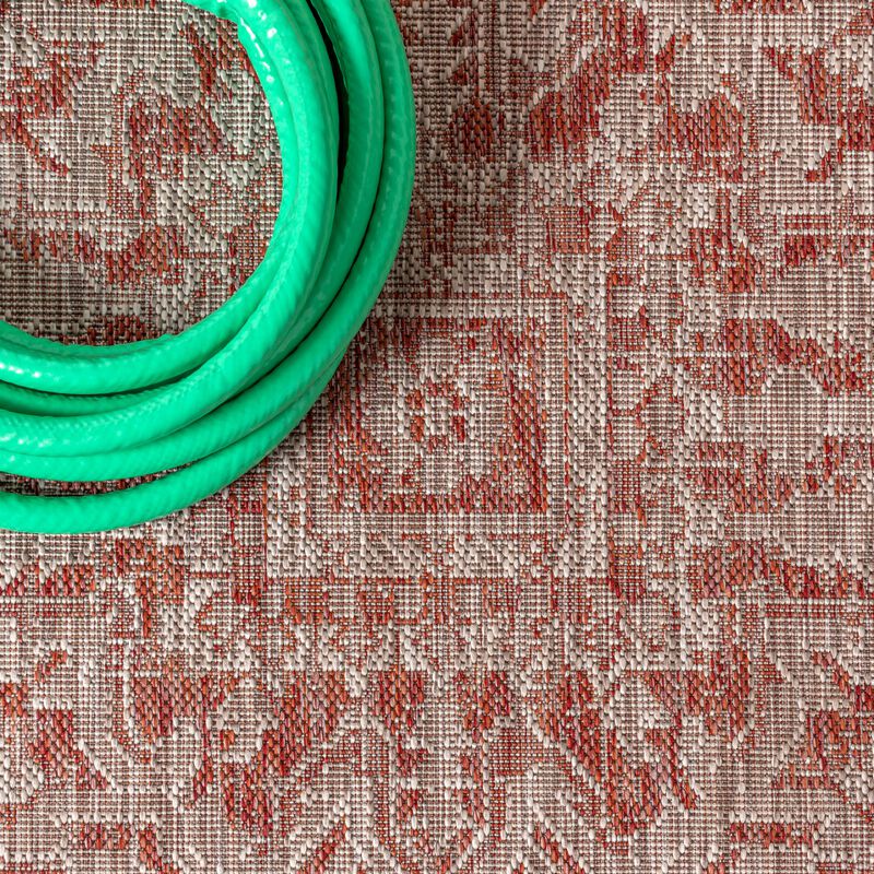 Estrella Bohemian Medallion Textured Weave Indoor/Outdoor Area Rug