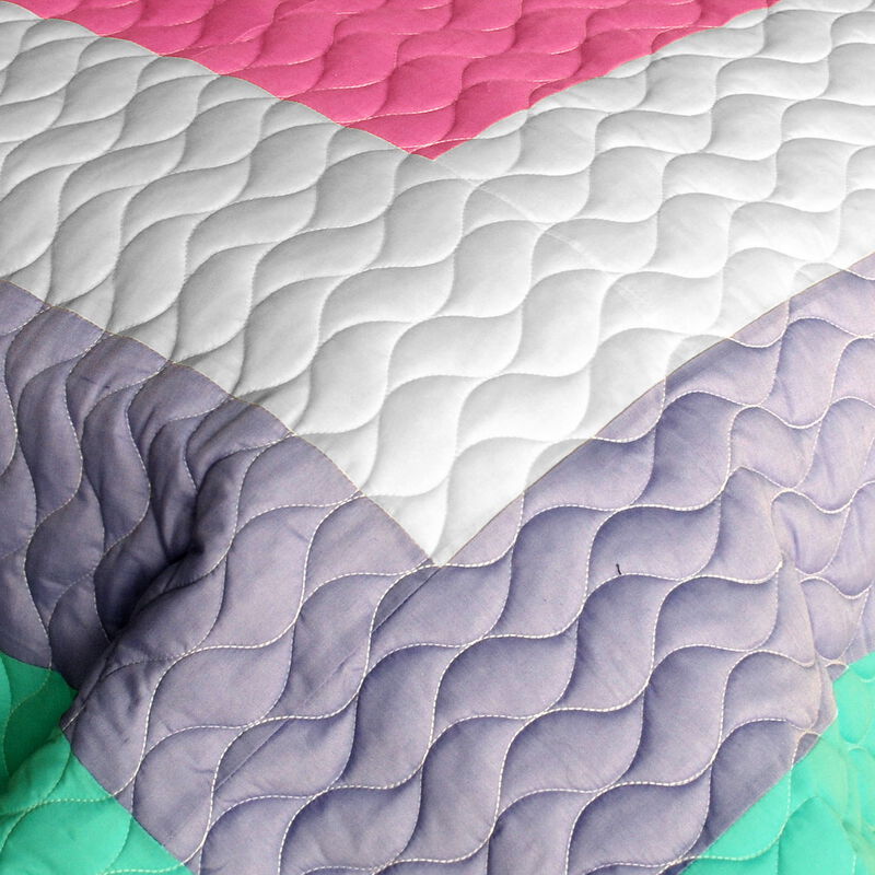 Wonderland Quilted Patchwork Quilt Set 3PC Queen Size Cozy Bedding image number 2