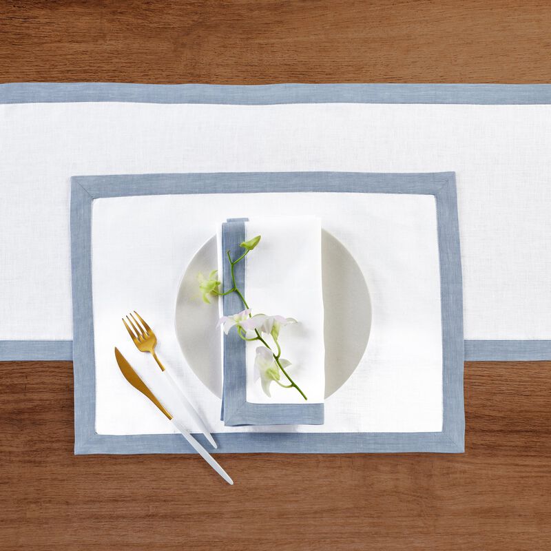 Solino Home Classic 100% Linen Placemats &ndash; Set of 4, 14 x 19 in, Machine Washable, Holiday and Everyday Dining