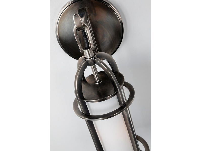 Portland Bath And Vanity Light image number 1