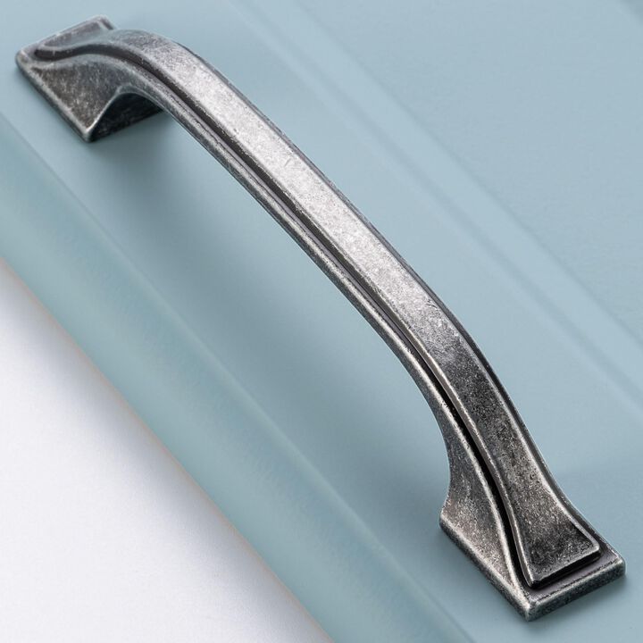 BEROSSA 3-3/4 Inch Screw Spacing, Antique Iron Footed Arch Pulls, Kitchen Cabinet Handles, Pack of 10 | Vintage Retro Solid Furn