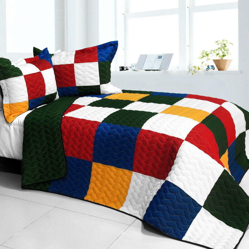 3PC Vermicelli-Quilted Patchwork Quilt Set Lightweight All-Season Bedding image number 0