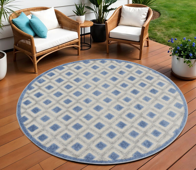 HomeRoots 8' Blue And Gray Round Geometric Indoor Outdoor Area Rug image number 1
