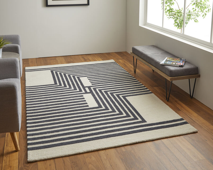 Maguire 8900F Gray/Ivory/Black 3'6" x 5'6" Rug