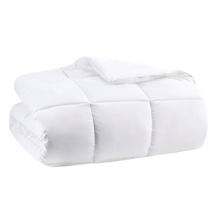 Gracie Mills Eloise Anti-Microbial Down Alternative Comforter